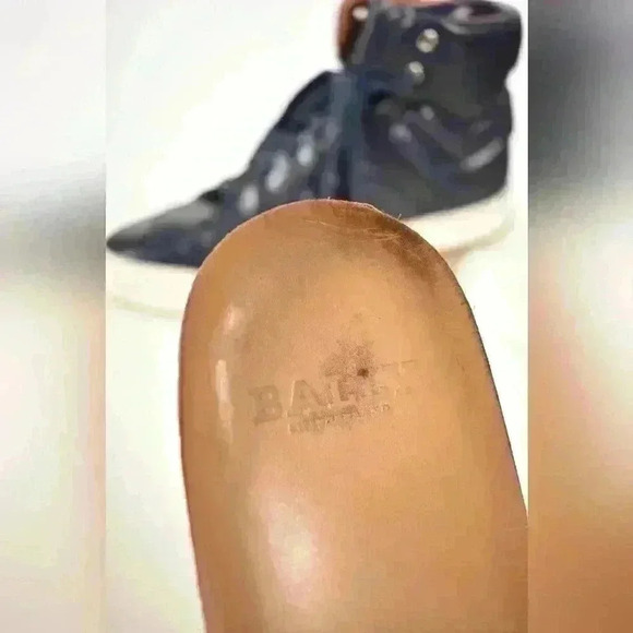 2018 BALLY Navy Blue Calfskin Leather Odar Padded High Top Sneaker  9D Italy - Picture 7 of 7